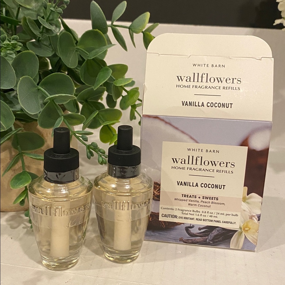 Bath & Body Works “Vanilla Coconut” 2 New Wallflower Refills